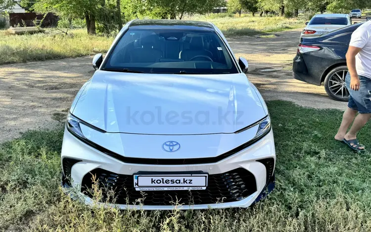 Toyota Camry 2024 годаfor16 700 000 тг. в Уральск