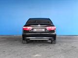 Toyota Camry 2016 годаүшін5 718 000 тг. в Шымкент – фото 4