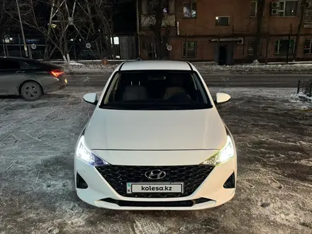 Hyundai Accent 2021 года за 8 200 000 тг. в Шымкент