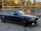 BMW 325 1993 года за 1 900 000 тг. в Алматы – фото 3