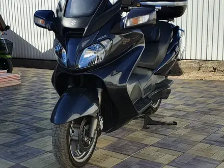 Suzuki  Burgman (SkyWave) 650 2012 года за 2 200 000 тг. в Караганда