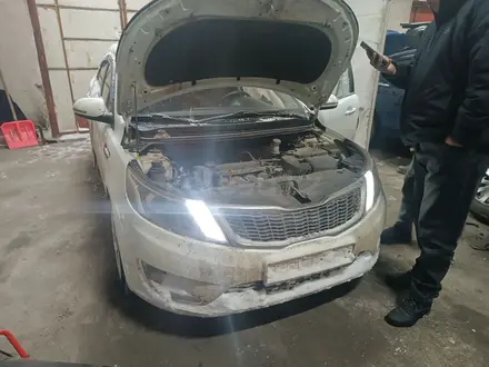 Kia Rio 2013 года за 30 000 тг. в Астана – фото 2