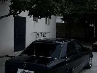 Mercedes-Benz 190, 1993