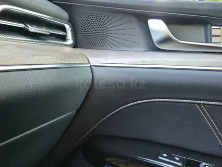 Kia K5 2023 года за 10 600 000 тг. в Алматы – фото 28