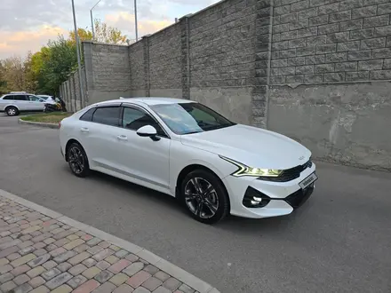 Kia K5 2023 года за 10 600 000 тг. в Алматы – фото 3