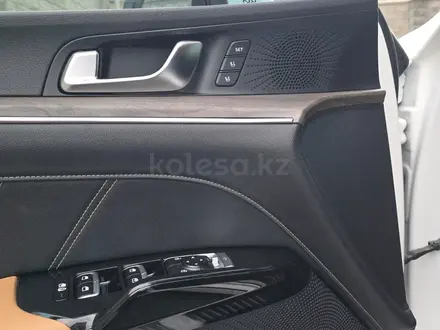 Kia K5 2023 года за 10 600 000 тг. в Алматы – фото 64