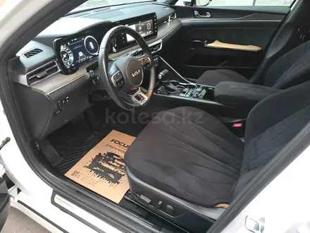 Kia K5 2023 года за 10 600 000 тг. в Алматы – фото 66