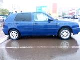 Volkswagen Golf 1997 годаүшін1 850 000 тг. в Караганда – фото 2