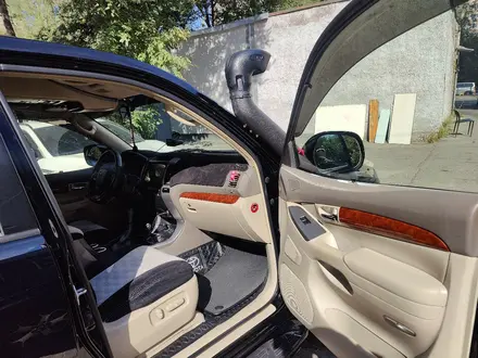 Toyota Land Cruiser Prado 2006 года за 14 000 000 тг. в Алматы – фото 10
