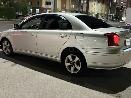 Toyota Avensis 2005 года за 3 500 000 тг. в Астана – фото 3