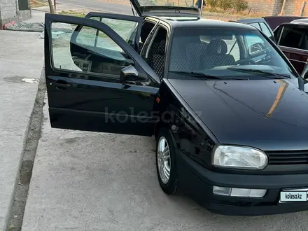 Volkswagen Golf 1993 года за 1 600 000 тг. в Сарыагаш – фото 11