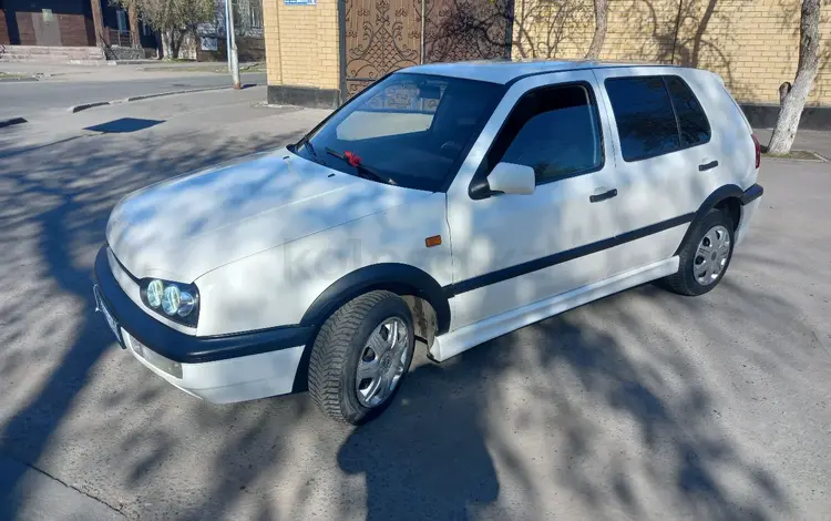 Volkswagen Golf 1993 годаүшін2 500 000 тг. в Павлодар