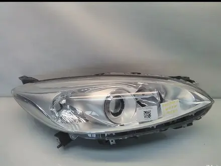 Фары на Mazda за 10 000 тг. в Алматы