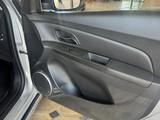 Chevrolet Cruze 2013 года за 3 200 000 тг. в Шымкент – фото 3