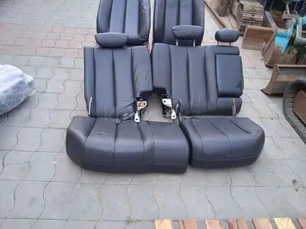 Сиденье комплект кожаные за 170 000 тг. в Алматы