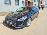 Hyundai Sonata 2018 года за 7 300 000 тг. в Усть-Каменогорск – фото 2