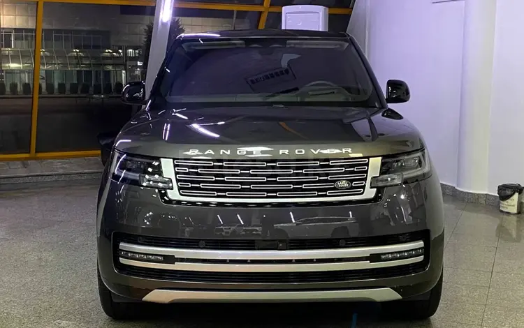 Land Rover Range Rover 2022 года за 205 000 000 тг. в Алматы