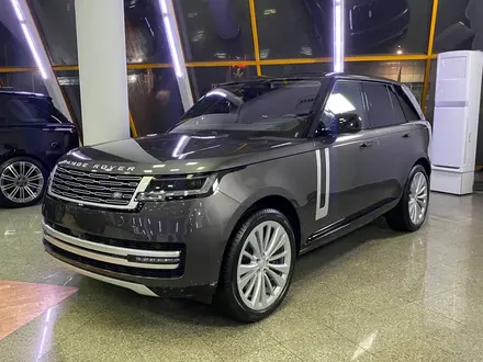 Land Rover Range Rover 2022 года за 205 000 000 тг. в Алматы – фото 47