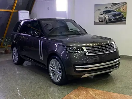 Land Rover Range Rover 2022 года за 205 000 000 тг. в Алматы – фото 49
