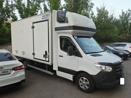 Mercedes-Benz  Sprinter 2019 года за 25 000 000 тг. в Алматы – фото 2