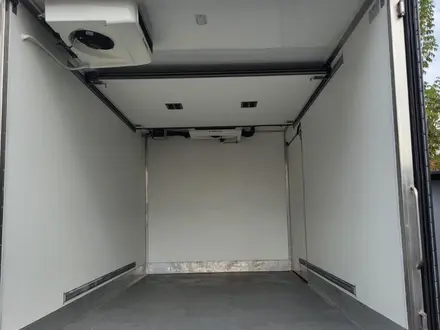 Mercedes-Benz  Sprinter 2019 года за 25 000 000 тг. в Алматы – фото 4