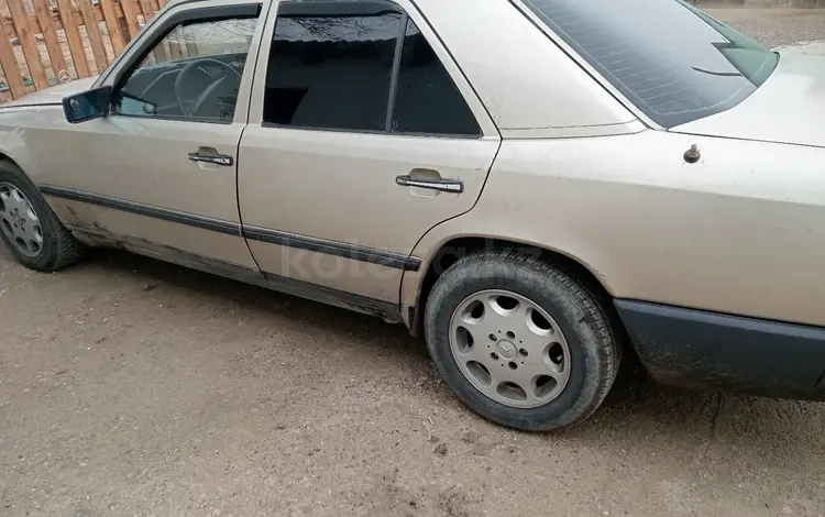 Mercedes-Benz E 230 1989 года за 1 000 000 тг. в Шолаккорган