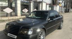 Mercedes-Benz E 220 1992 года за 3 800 000 тг. в Алматы – фото 3