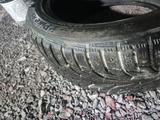 Один баллон 225/50 R17 в хорошем состоянии. за 10 000 тг. в Павлодар – фото 2