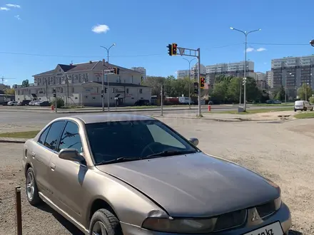 Mitsubishi Galant 2002 года за 1 000 000 тг. в Астана – фото 2