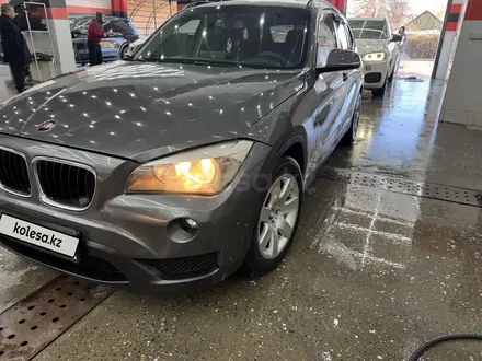 BMW X1 2013 года за 6 500 000 тг. в Шымкент – фото 2