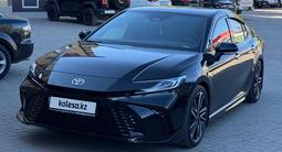 Toyota Camry 2024 года за 14 000 000 тг. в Актобе