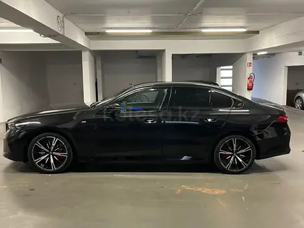 BMW i5 2024 годаүшін60 900 000 тг. в Астана