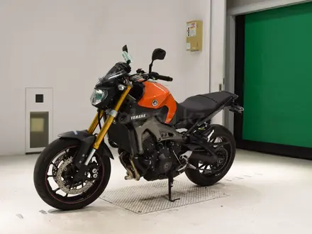 Yamaha  MT-09 2014 года за 3 980 000 тг. в Шымкент – фото 4