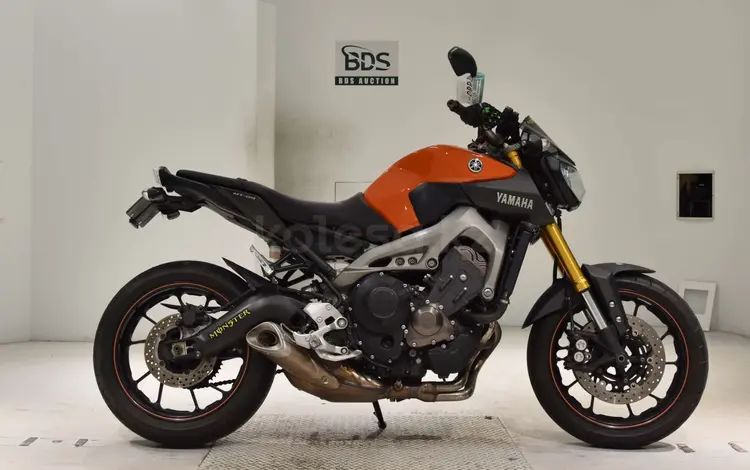 Yamaha  MT-09 2014 года за 3 980 000 тг. в Шымкент