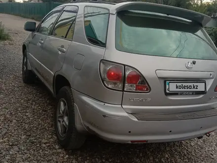 Lexus RX 300 2001 года за 4 500 000 тг. в Актобе – фото 3