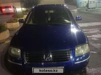 Volkswagen Passat 2003 годаүшін2 400 000 тг. в Алматы