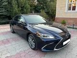 Lexus ES 350 2020 года за 25 000 000 тг. в Алматы