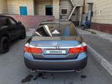 Honda Accord 2013 года за 10 000 000 тг. в Астана – фото 2