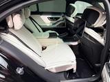 Mercedes-Benz S 580 4MATIC 2026 года за 151 000 000 тг. в Алматы – фото 4