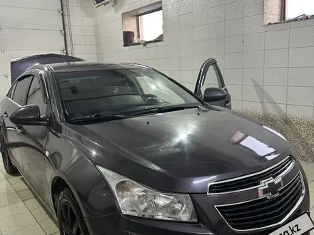 Chevrolet Cruze 2013 года за 4 500 000 тг. в Семей