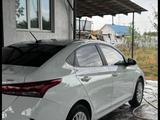 Hyundai Accent 2020 года за 6 000 000 тг. в Мерке – фото 2