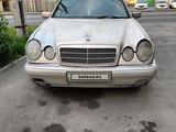 Mercedes-Benz E 280 1998 года за 1 850 000 тг. в Алматы – фото 2