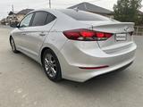 Hyundai Elantra 2017 годаүшін4 500 000 тг. в Атырау – фото 4