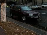 Volkswagen Golf 1992 годаүшін1 500 000 тг. в Караганда