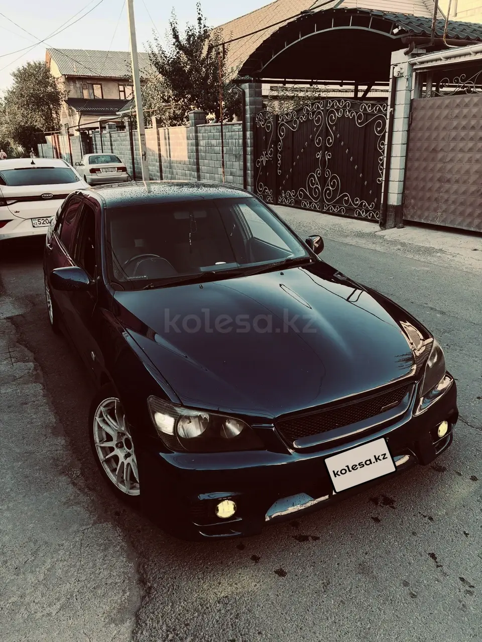 Toyota Altezza, 1998