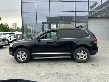 Volkswagen Touareg 2005 года за 3 490 000 тг. в Кызылорда – фото 12