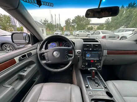 Volkswagen Touareg 2005 года за 3 490 000 тг. в Кызылорда – фото 4