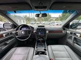 Volkswagen Touareg 2005 годаүшін3 490 000 тг. в Кызылорда – фото 5