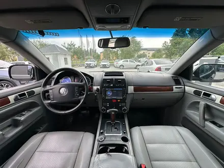 Volkswagen Touareg 2005 года за 3 490 000 тг. в Кызылорда – фото 5