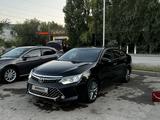 Toyota Camry 2015 годаfor11 500 000 тг. в Актобе